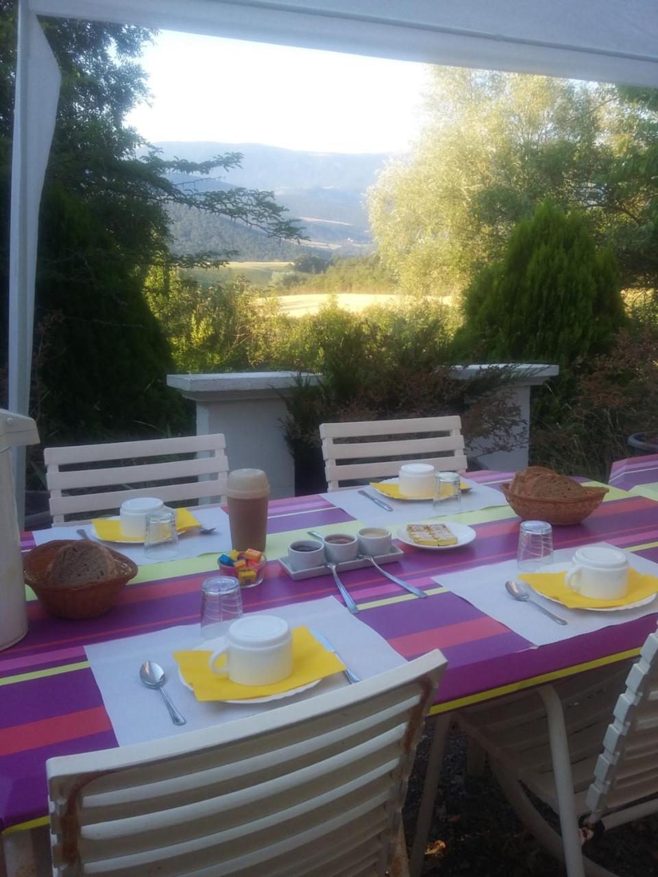 L'Ensoleillee Bed & Breakfast Rosans Exterior foto